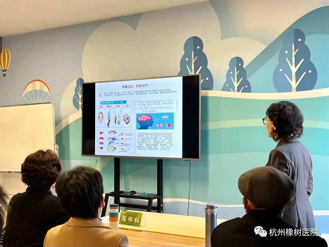 1703725462416562.jpg 4.jpg