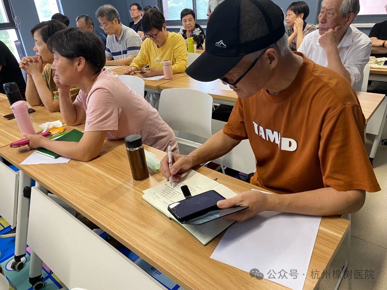 1734243087238918.jpg 88199ec65ff8d237c864e4a8fda33ca5.jpg